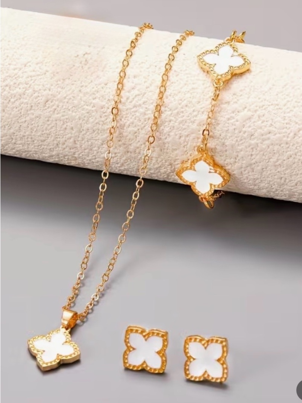 Elegant Gold & White Floral Clover Jewelry Set - Necklace, Bracelet & Earrings